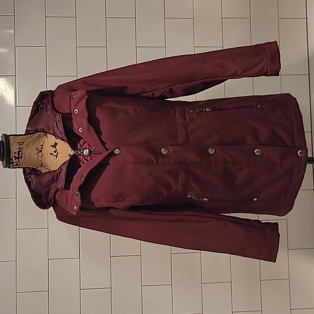 Liz Claiborne Plum Purple zip up hooded Parka with quilted and fleece liner
